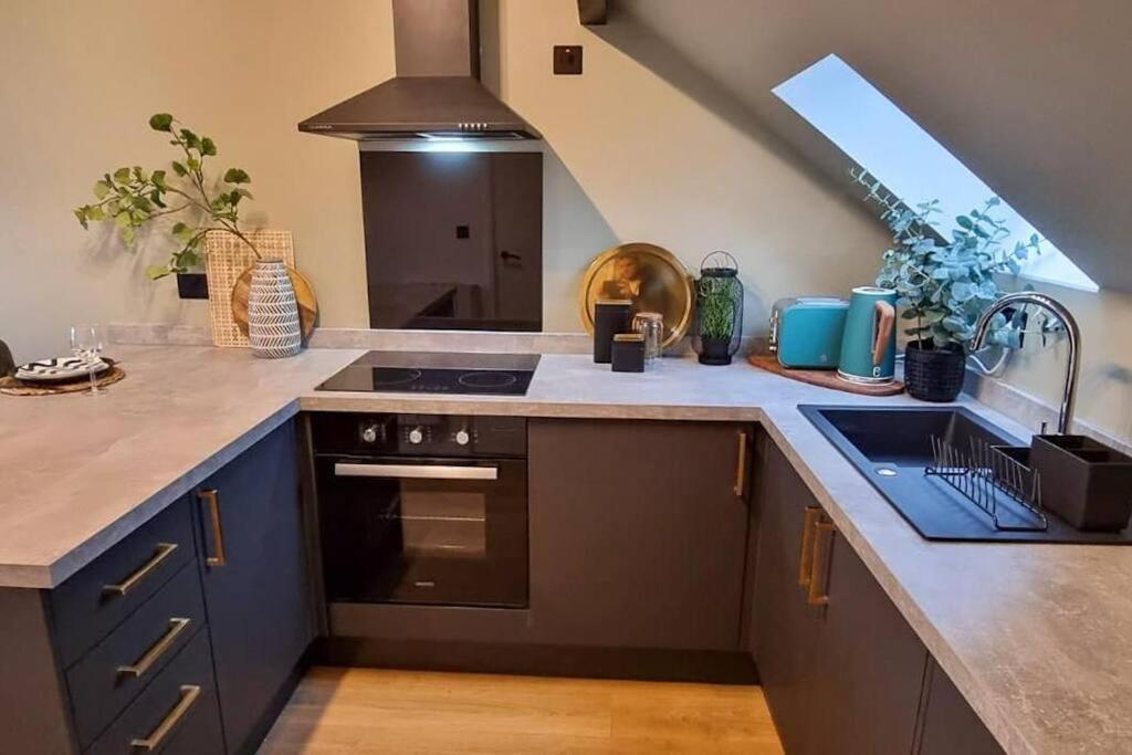 Super Stylish Apartment In Urmston Flat 3 Dış mekan fotoğraf